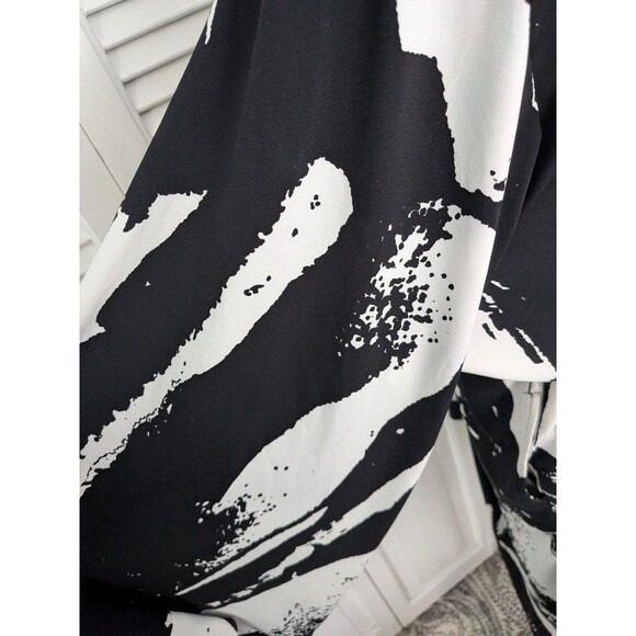 Vivica A. Fox Jumpsuit Women 1X Black Wht Bell-Slv Abstract Splatter Art To Wear - Picture 10 of 13